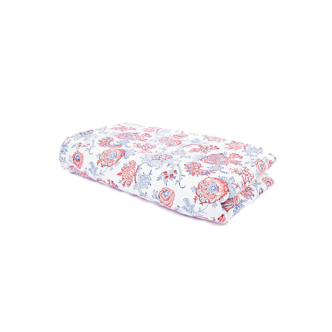 Eloquence Tablecloth ~ Meadow