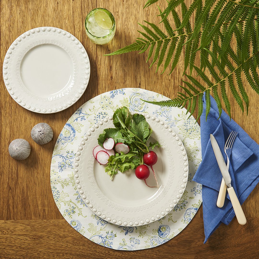 Eloquence Round Placemat ~ Meadow