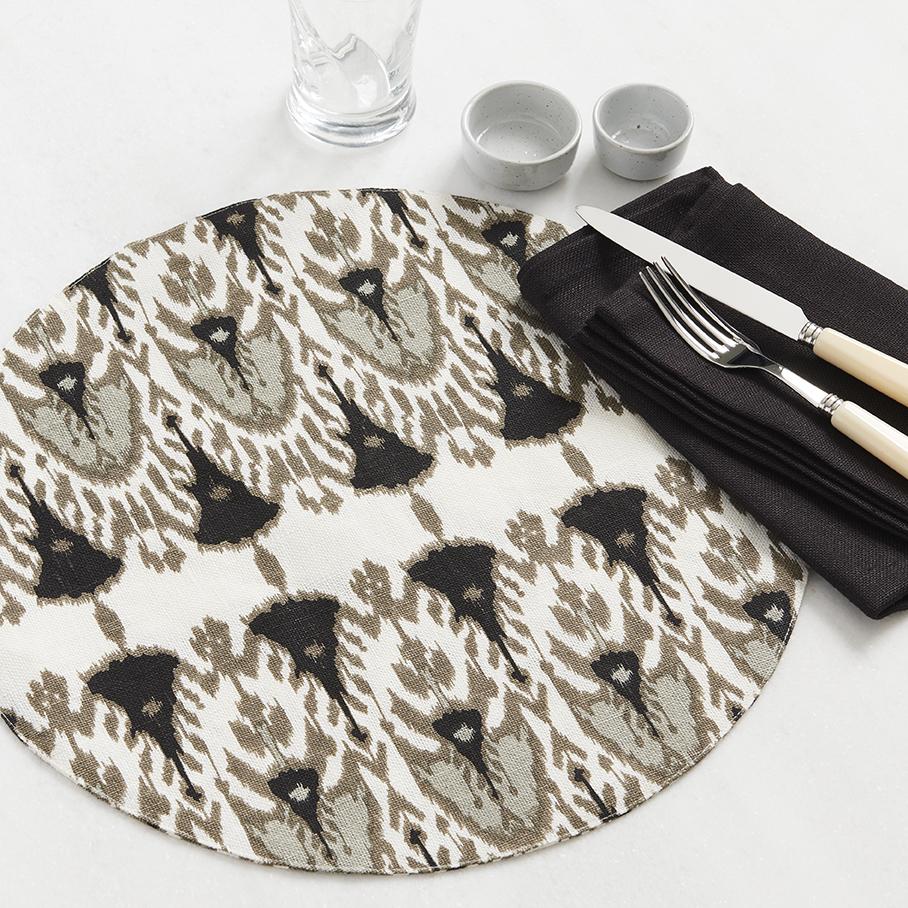 Block Print Linen Placemat (16" Diam.)