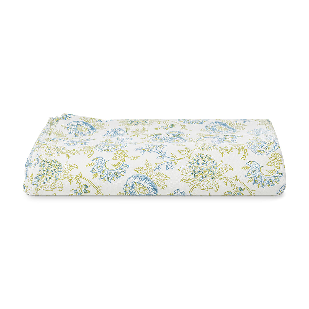 Eloquence Tablecloth ~ Peninsula